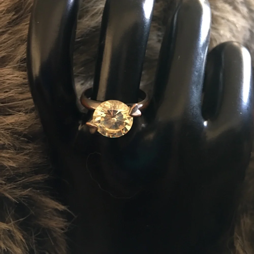 Vintage 12mm 6 ct lemon cz ring heart setting